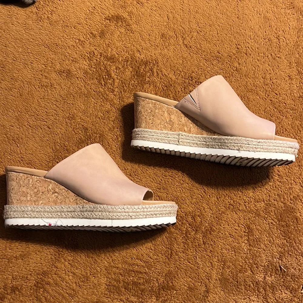 Report Wedges - Picture 2 of 5